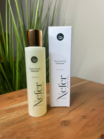 Illuminating Cleanser (4.0 oz)